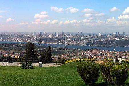 سفر به ارتفاعات آرامش: بام استانبول یا تپه کامیکا
