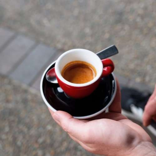فواید و معایب قهوه اسپرسو + بهترین زمان خوردن اسپرسو ؟