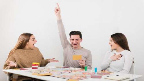 بازی فکری در محل کار: راهکاری برای افزایش خلاقیت و عملکرد