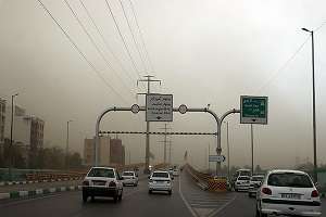 هواشناسی ایران ۱۴۰۲/۰۹/۱۳؛ تشدید آلودگی هوا در کلان‌ شهرها