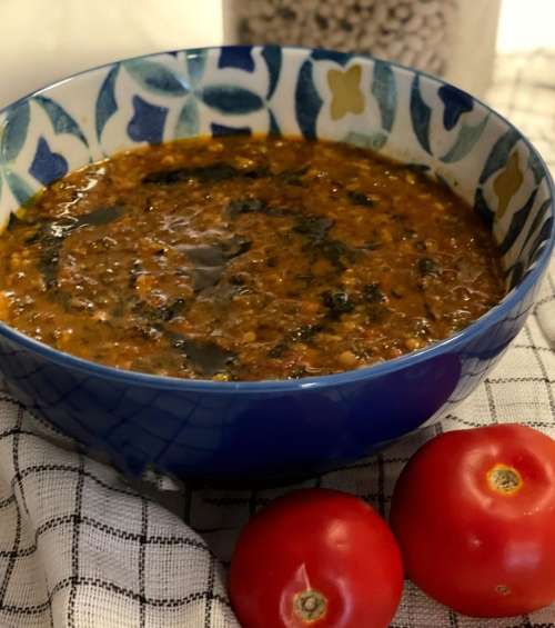 طرز تهیه آش گوجه فرنگی ساده و راحت با بلغور و نخود به روش تبریزی