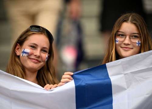 شادترین مردمان جهان در چه کشورهایی زندگی می کنند؟ | فنلاند برای هفتمن سال متوالی شادترین کشورجهان معرفی شد
