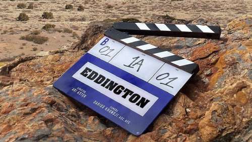تصویر جدید واکین فینیکس بر سر صحنه فیلمبرداری فیلم Eddington لو رفت