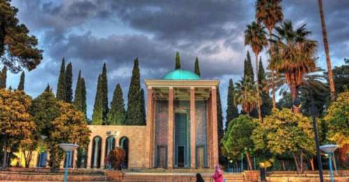حکایت های زیبا از گلستان سعدی به زبان ساده