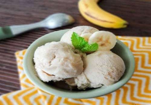 دسر ساده و آسان: بستنی موزی خانگی در سه سوت