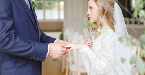 ازدواج زیر ۱۸ سال بر سلامت جنسی کودکان چه تاثیری می‌گذارد؟