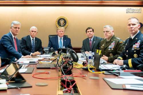 عکس| ترامپ و تیمش در حال تماشای عملیاتی که منجر به مرگ ابوبکر البغدادی شد
