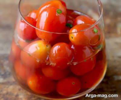 طرز تهیه ترشی گوجه فرنگی خانگی خوش طعم با دو روش ویژه