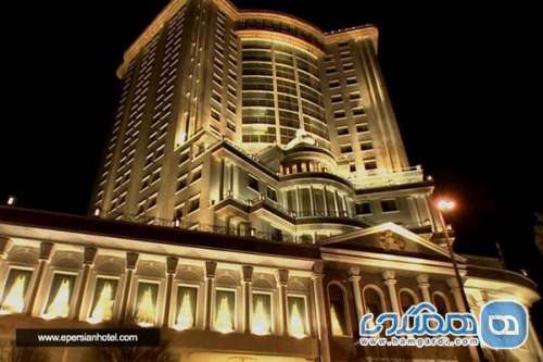 آیا هتل قصر طلایی مشهد قابل مقایسه با هتل مجلل درویشی است؟